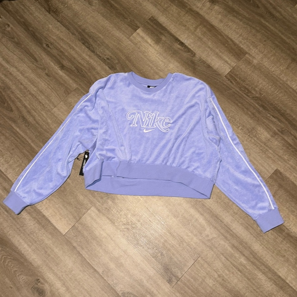 Nike sweatshirt